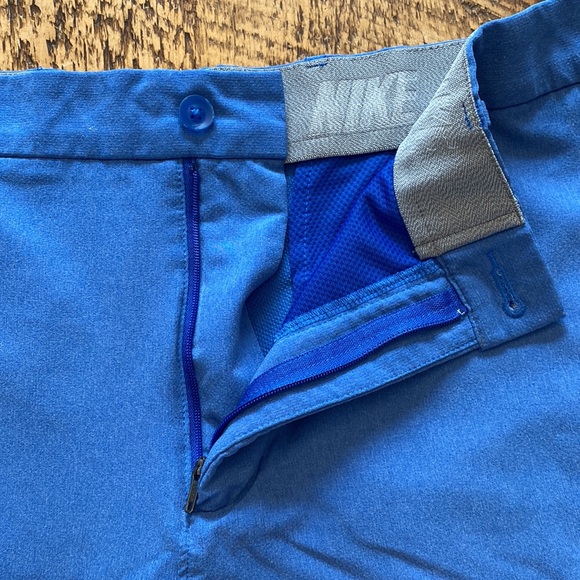 Mens Nike golf shorts - Picture 2 of 5